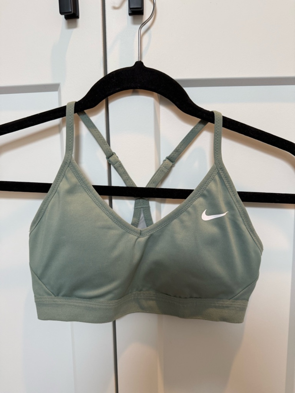 Nike Indy Women's Light-Support Padded V-Neck Sports Bra